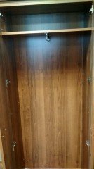 Офисный шкаф для верхней одежды